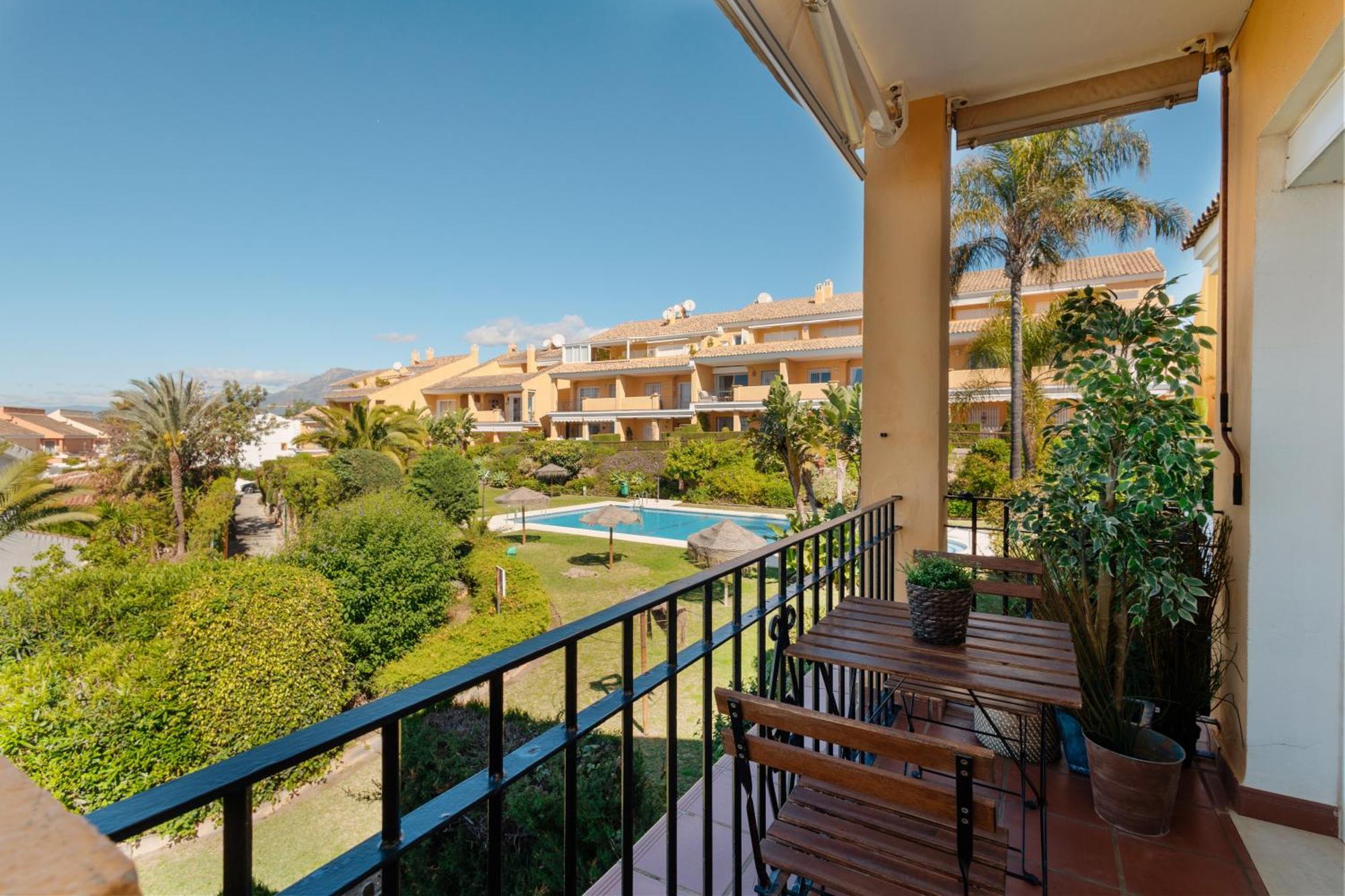 Beautiful Beachside Duplex With Amazing Sea Views Marbellac
