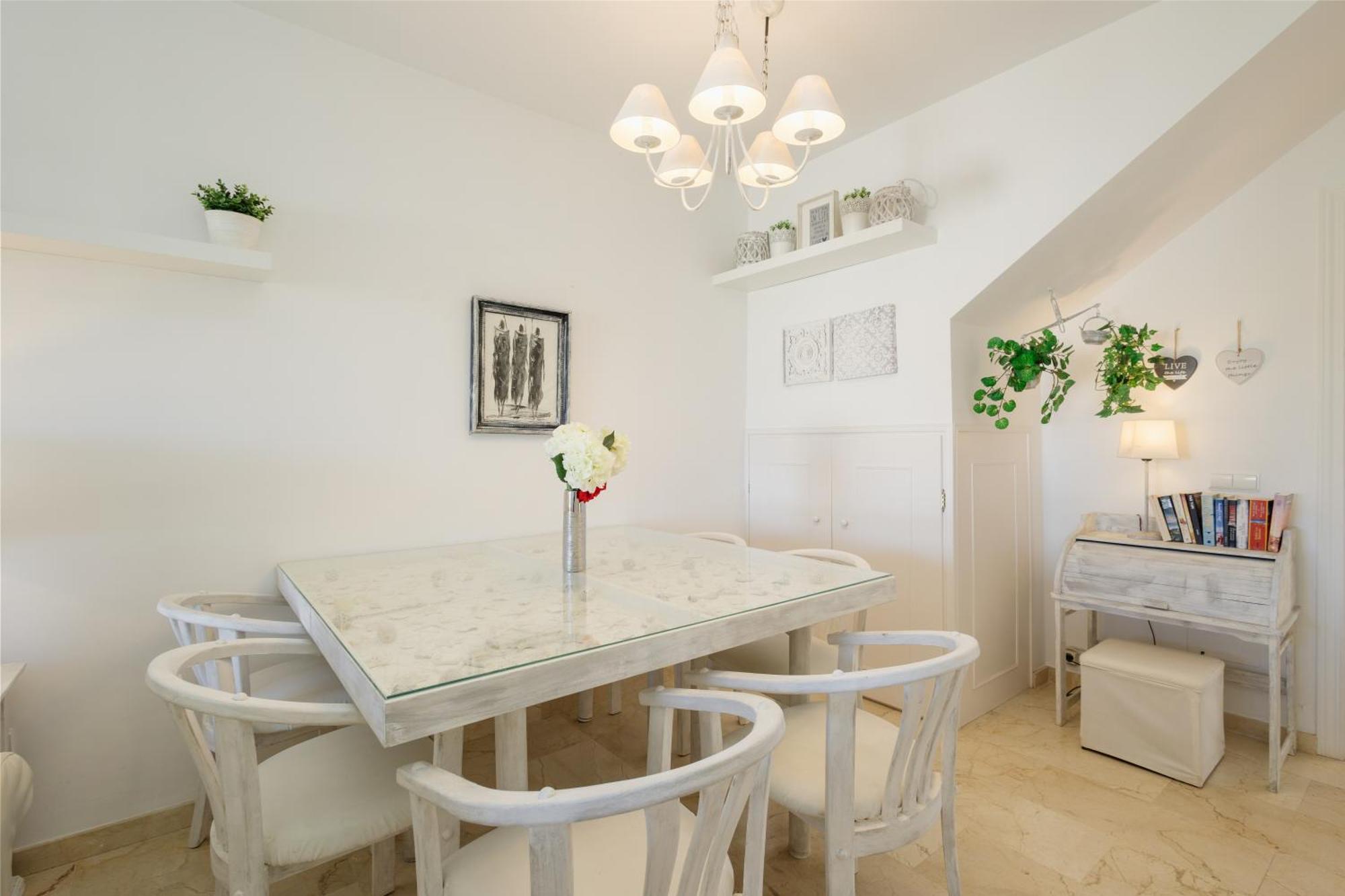 Beautiful Beachside Duplex With Amazing Sea Views Marbellac